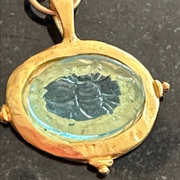 SUSAN SHOW GOLD SINGLE TONE VENETIAN GLASS BEE ADJUSTABLE PEARL NECKLACE - Picture 4 of 6